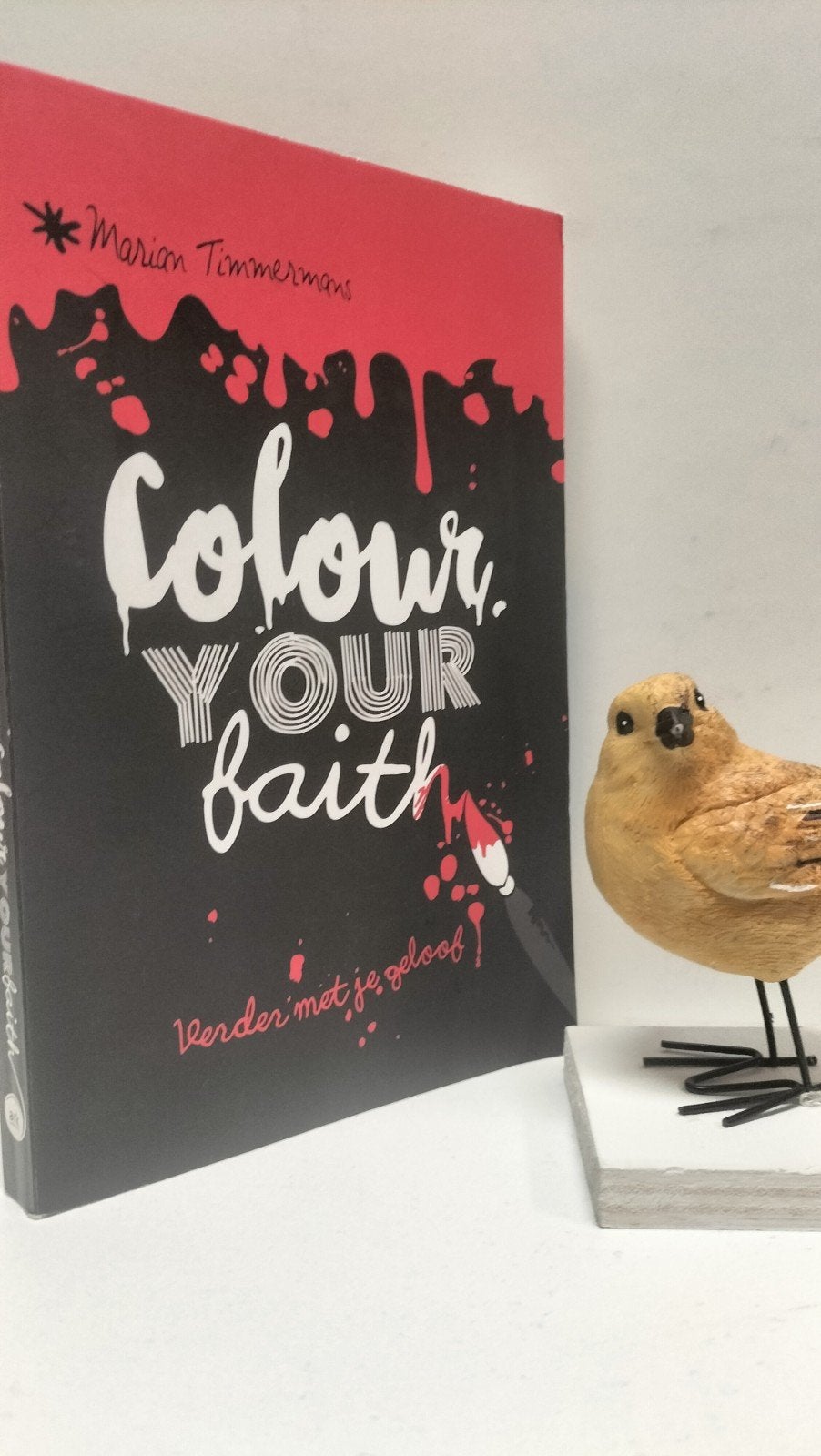 Timmermans, Marian; Colour your faith, Boeken, Godsdienst en Theologie, Ophalen of Verzenden, Gelezen, Christendom | Protestants