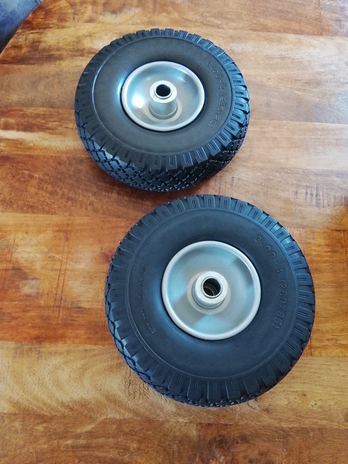 2x Harde Wielen 25cm Nieuw in Doos, ., Nieuw, Ophalen of Verzenden, Relaxdays
