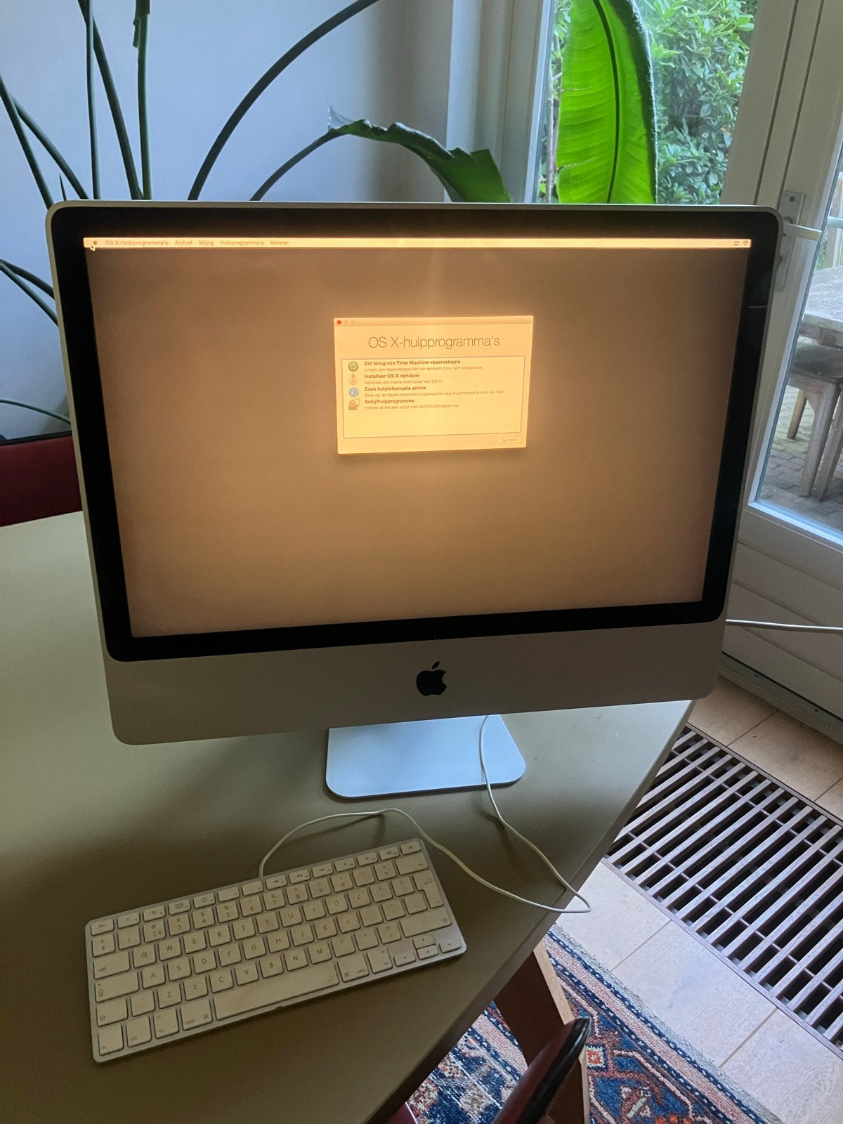 Oude iMac - Schijf gewist, klaar voor opkoper, Computers en Software, Ophalen, Gebruikt, Minder dan 4 GB, IMac