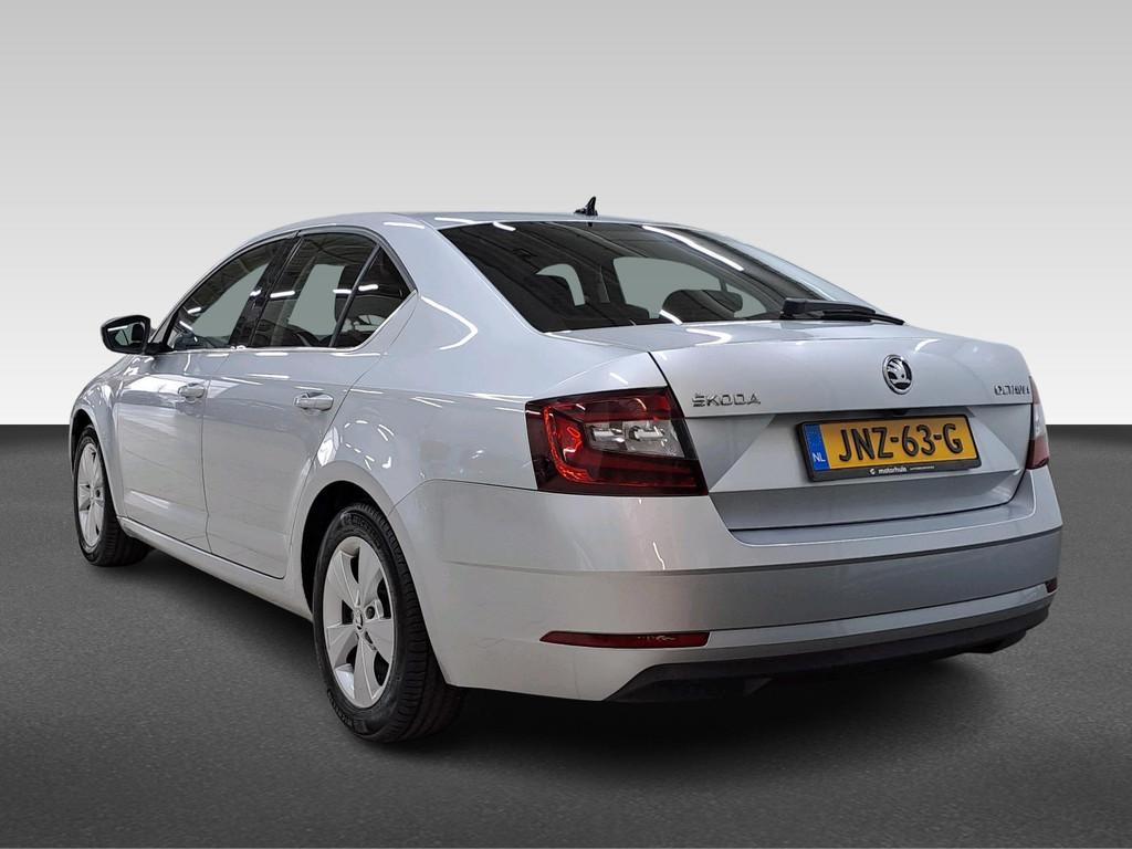 Skoda Octavia 1.4 TSI 150PK AUTOMAAT STYLE NAVI WINTERPACK T, Auto's, 4 cilinders, 150 pk, 630 kg, 1500 kg