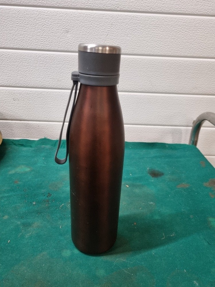 thermosfles 700ml bordeau rood aluminium, Ophalen of Verzenden, 'T Olde Gre-j, Info@toldegrej.nl, Endepoelstraat 20f Didam