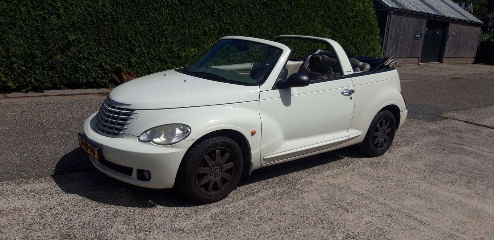 Chrysler PT Cruiser 2.4 I 16V Cabrio AUT 2007 Wit, Auto's, Chrysler, 450 kg, Cabriolet, 4 stoelen, Wit