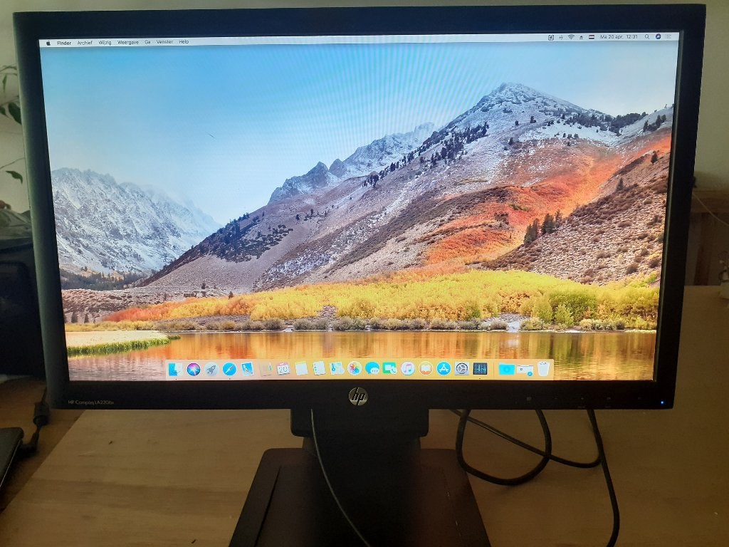 HP Compaq LA2306x Monitor - Full HD, 23 inch, Computers en Software, Gebruikt, 3 tot 5 ms, In hoogte verstelbaar, DisplayPort