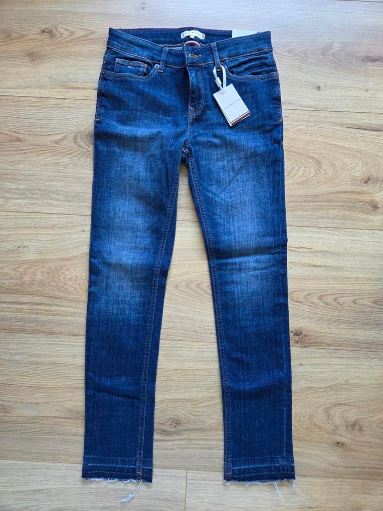 Spijkerbroek Tommy Hilfiger, maat 164. Nooit gedragen, Kinderen en Baby's, Kinderkleding | Maat 164, Broek, Meisje, Nieuw, Ophalen of Verzenden