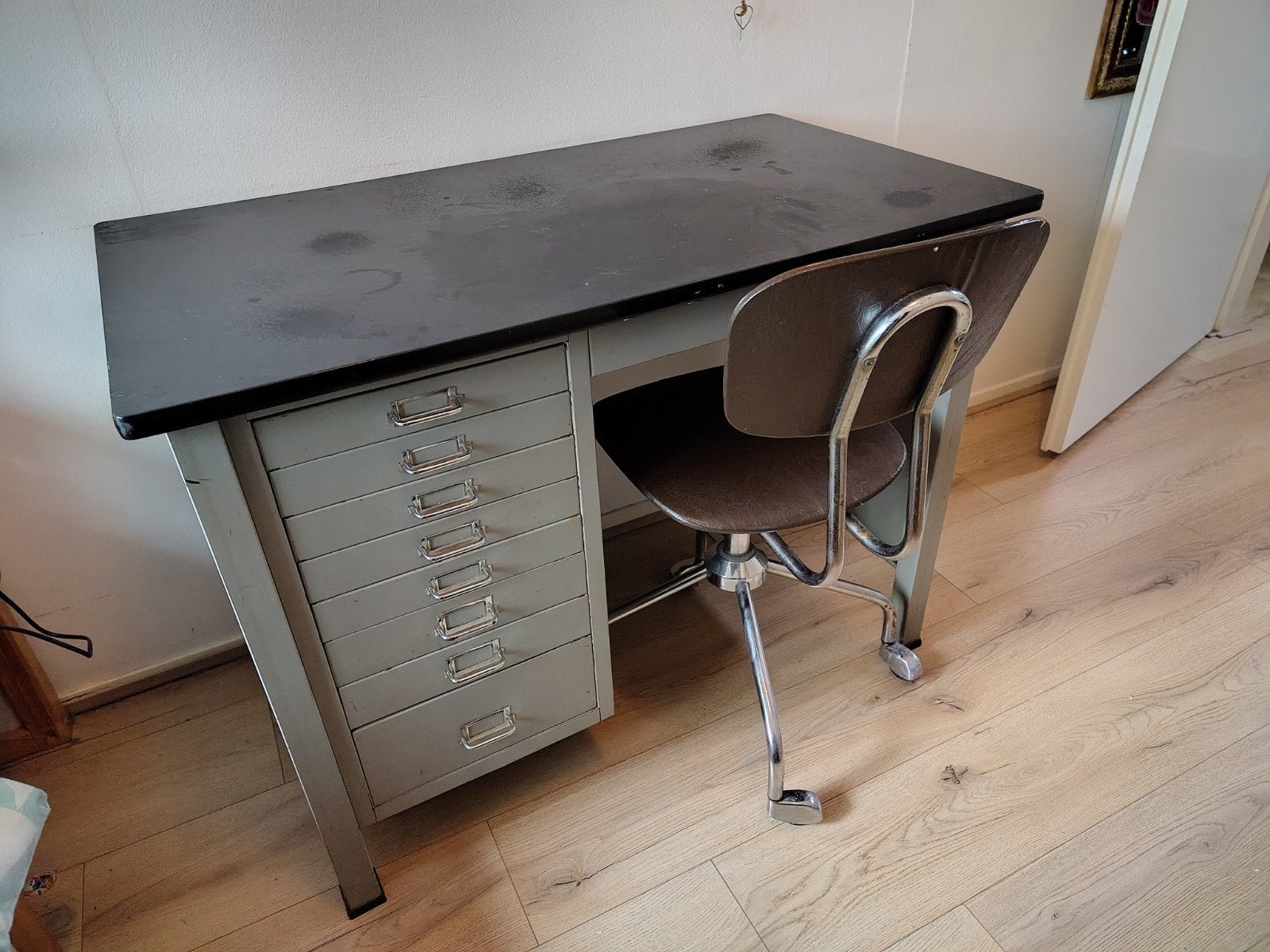 Gratis ophalen: Vintage bureau merk backfield, Ophalen, Gebruikt, 25 tot 50 cm, Rechthoekig
