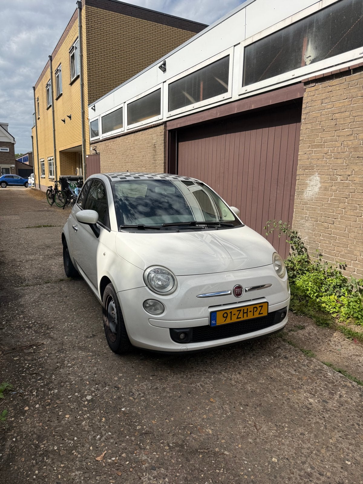 Fiat 500 1.4 16V 2008 Wit, Auto's, Fiat, Voorwielaandrijving, 31 €/maand, 4 cilinders, 4 stoelen