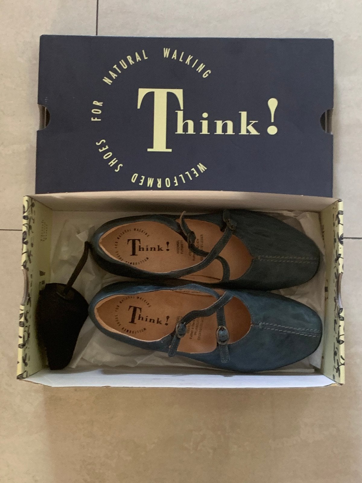 Think! Schoenen maat 37, Ophalen, Zo goed als nieuw, Zwart, Overige merken