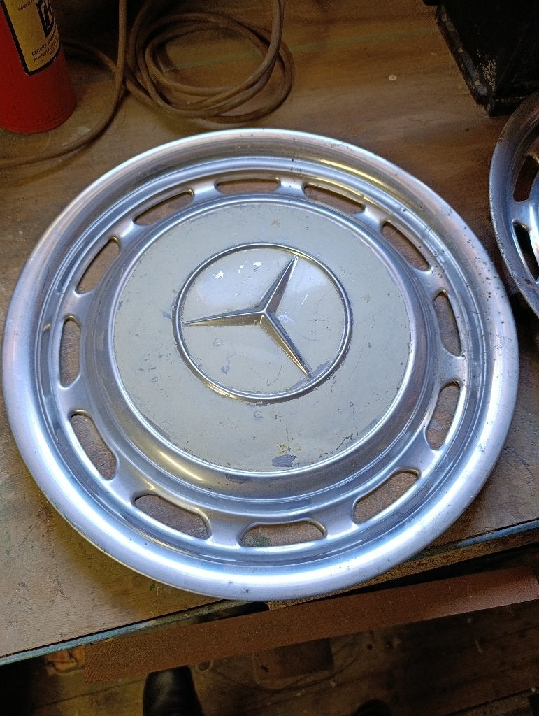 Mercedes wieldop, Ophalen of Verzenden, Gebruikt