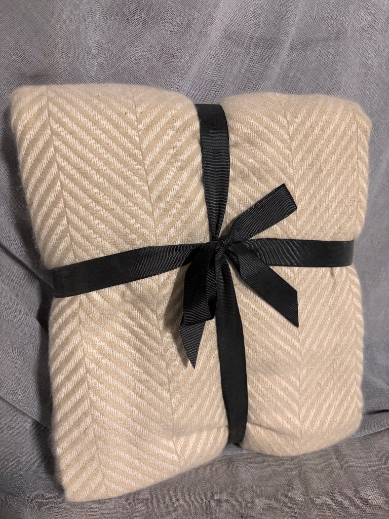 Plaid - Dutch decor - beige, Ophalen of Verzenden, Nieuw
