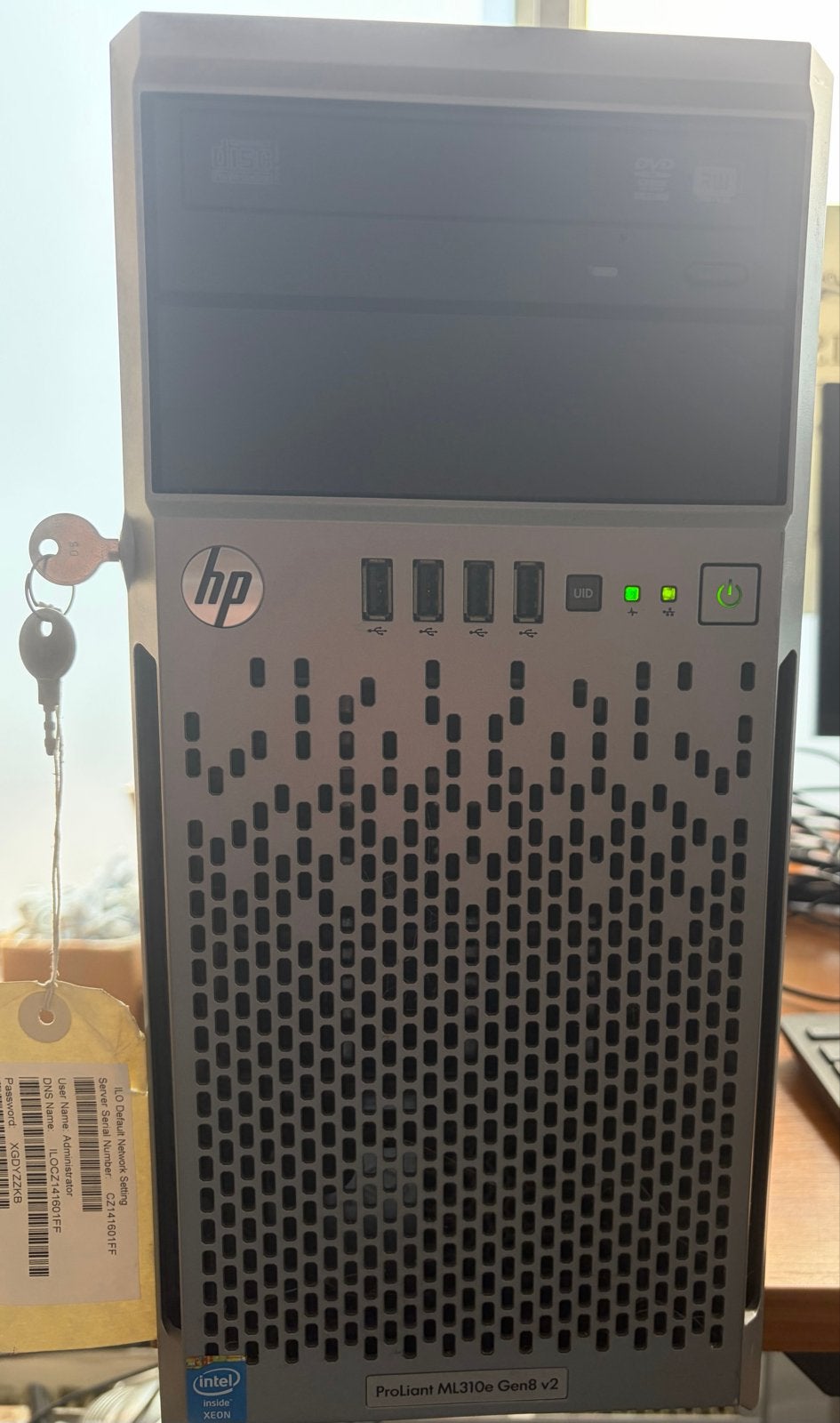 HP Proliant ML310e G8 v3 - 16GB RAM, XEON E3-1220 v3, 128GB, Computers en Software, Servers, Gebruikt, 3 tot 4 Ghz, 16 GB, Ophalen of Verzenden