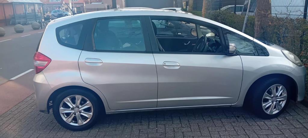 Honda Jazz 1.4 CVT S 2013 Grijs, Auto's, 4 cilinders, 1051 kg, 49 €/maand, 19 km/l