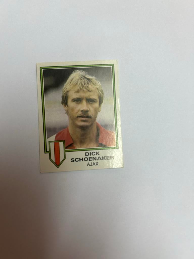 Panini Voetbal 81 Sticker Dick Schoenaker Ajax, Ophalen of Verzenden, Zo goed als nieuw, Ajax, Poster, Plaatje of Sticker