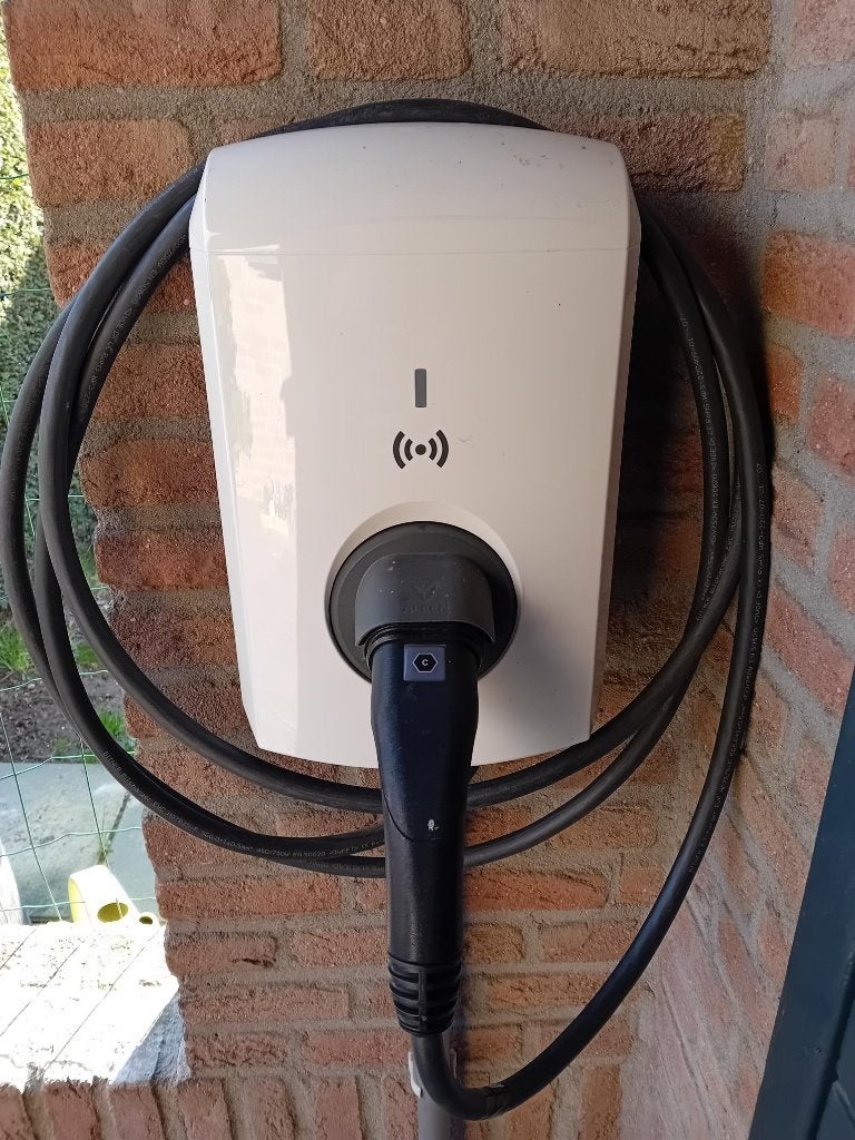 laadbox ALFEN, Auto diversen, Laadpalen, Ophalen of Verzenden, Zo goed als nieuw, Laadkabel