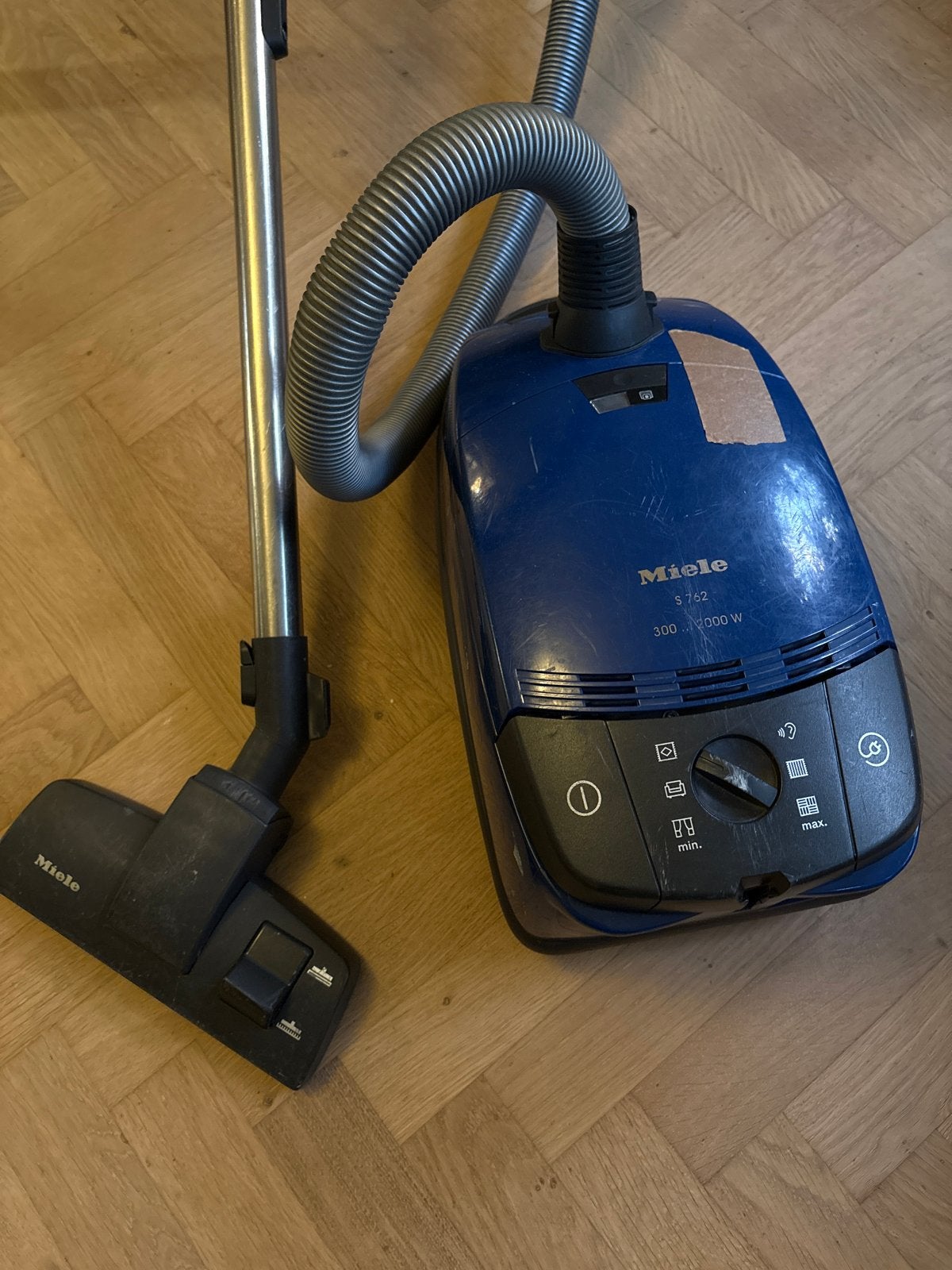 Miele S762 Sledestofzuiger - Krachtig en betrouwbaar, Gebruikt, 1600 tot 2000 watt, Miele, Sledestofzuiger