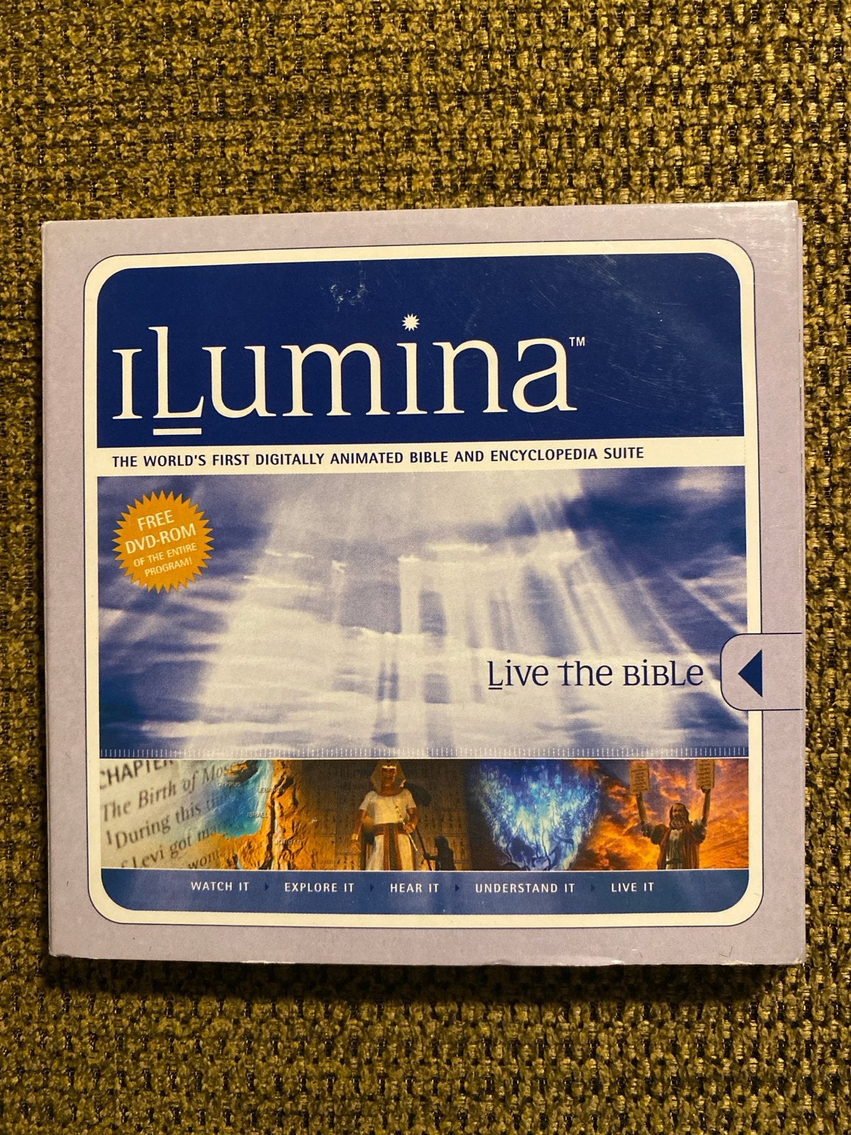 ILumina: De eerste digitaal geanimeerde Bijbel en encycloped, Ophalen of Verzenden, Zo goed als nieuw, Christendom | Katholiek