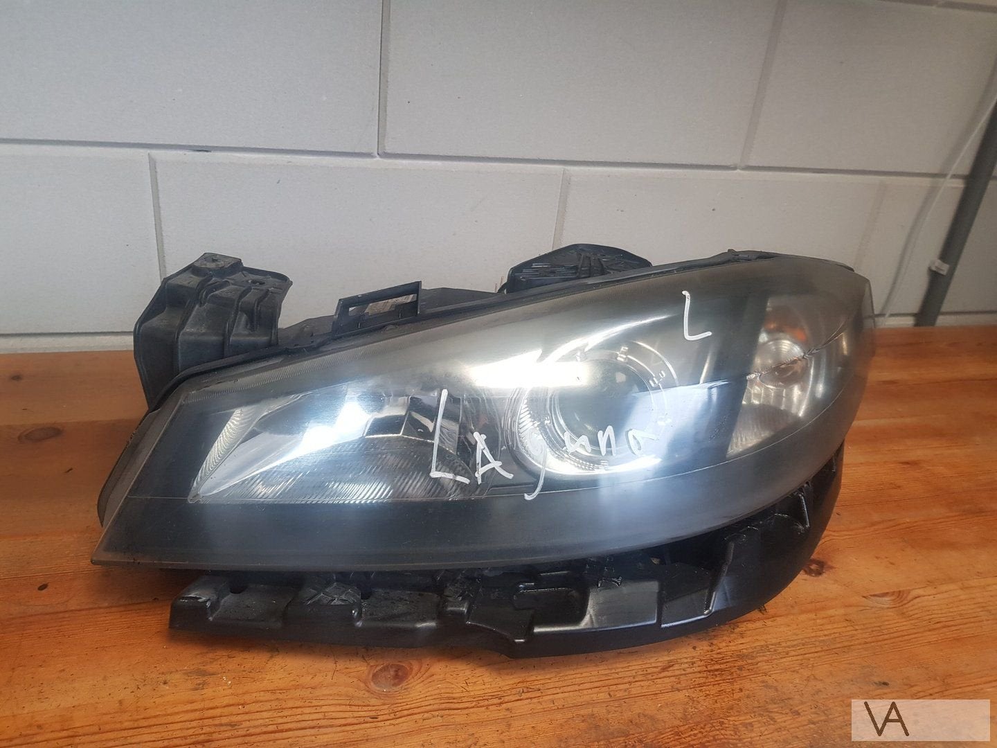 Renault Laguna 2005 - 2008 koplamp links XENON 8200354740, Gebruikt, -, Renault, -