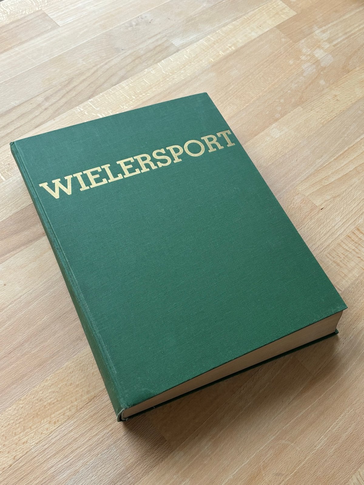 Wielersport tijdschrift jaargang 1961 ingebonden, Ophalen of Verzenden, Gelezen, Lopen en Fietsen