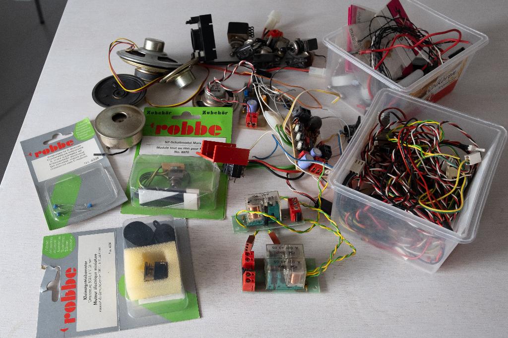 Robbe / Graupner elektronica en kabels voor RC boot, Ophalen of Verzenden, Gebruikt