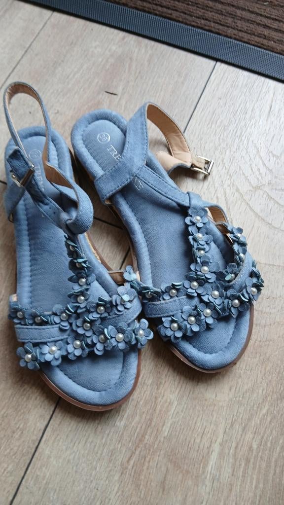 Te koop, Kleding | Dames, Ophalen of Verzenden, Zo goed als nieuw, Zwart, Sneakers of Gympen