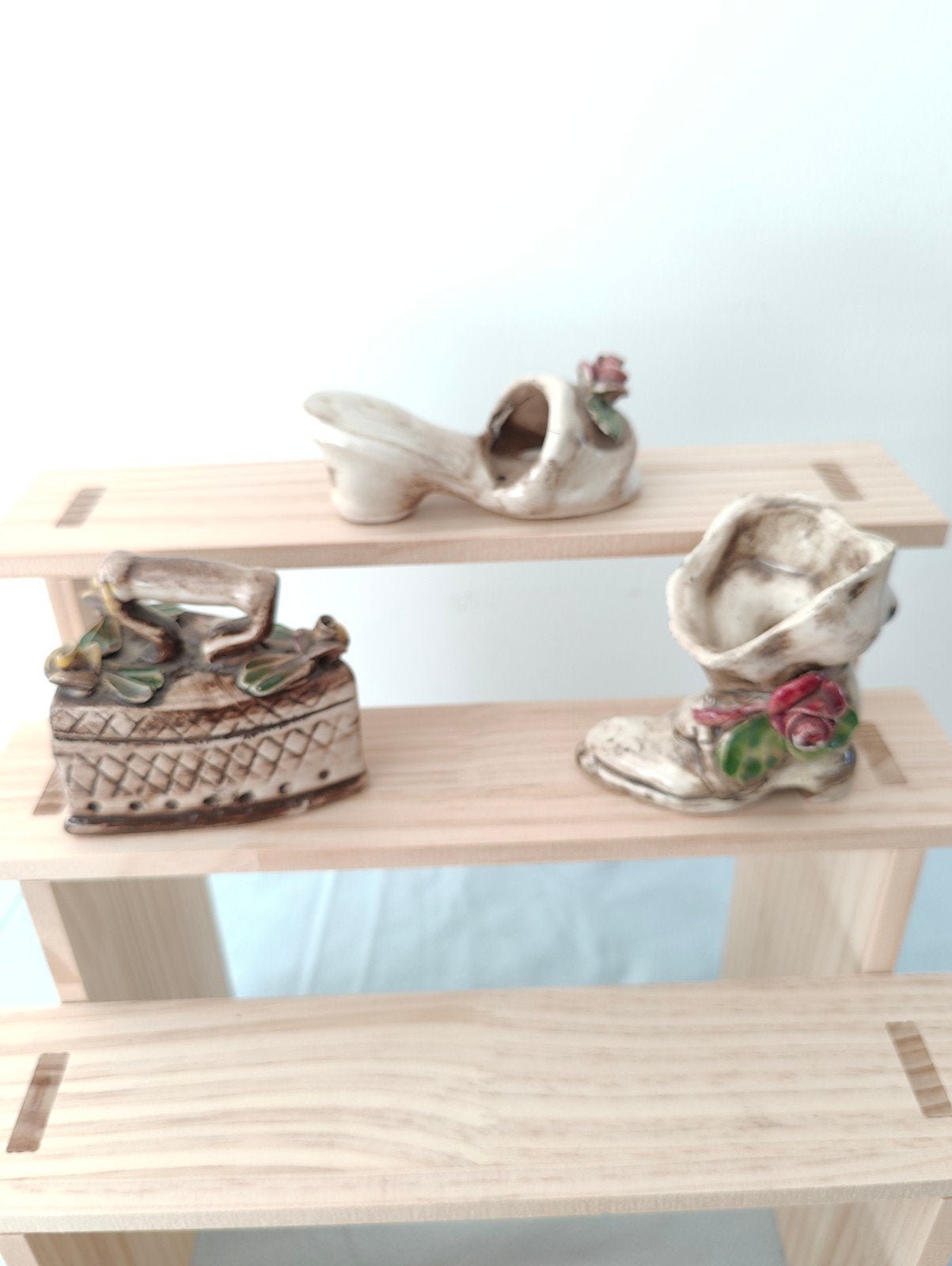 Capodimonte decoratieve beeldjes: strijkijzer, schoen, laars, Ophalen of Verzenden