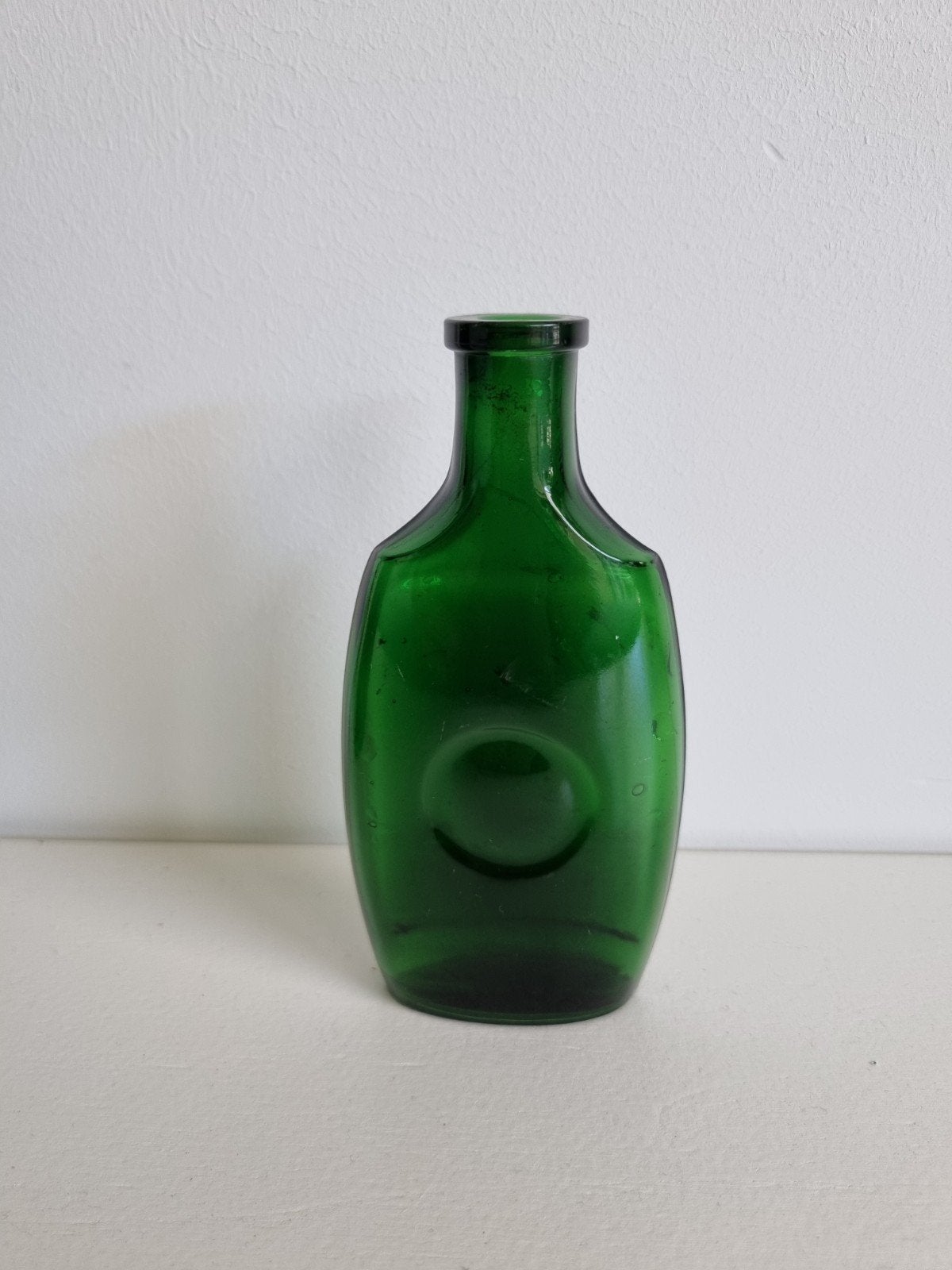 oud emerald green mondgeblazen 'gif'flesje - 11,5 cm Hoog, Antiek en Kunst, Antiek | Glas en Kristal, Ophalen of Verzenden