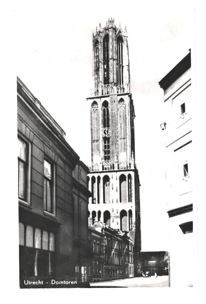 972185	Utrecht	Domtoren	1954	Gelopen met zegel