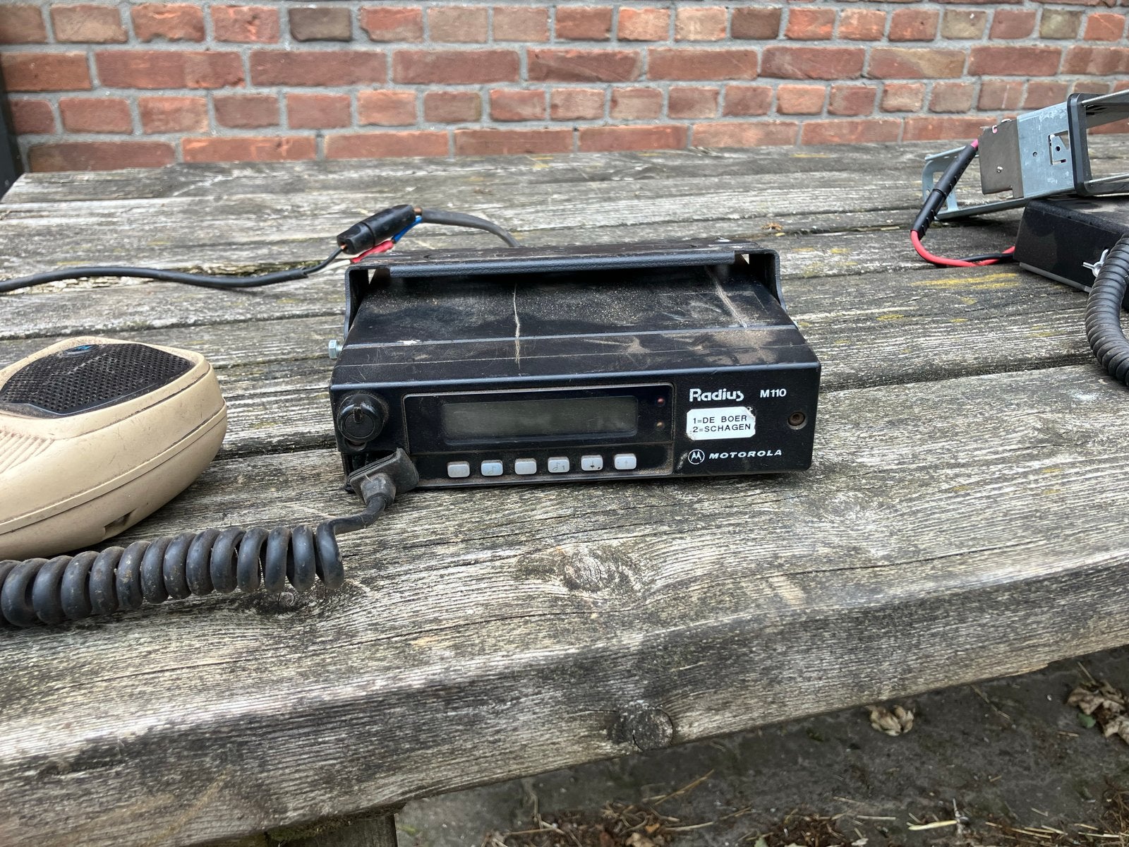4x Motorola Mobilofoon - Radius M110 en GM350, Telecommunicatie, Ophalen of Verzenden, Zo goed als nieuw, 15 km of meer, Portofoon of Walkie-talkie