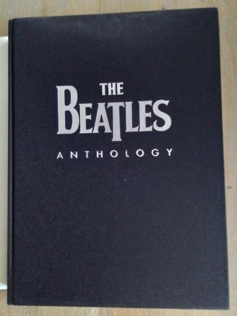 The Beatles anthology, Ophalen of Verzenden, Zo goed als nieuw, Fotografen