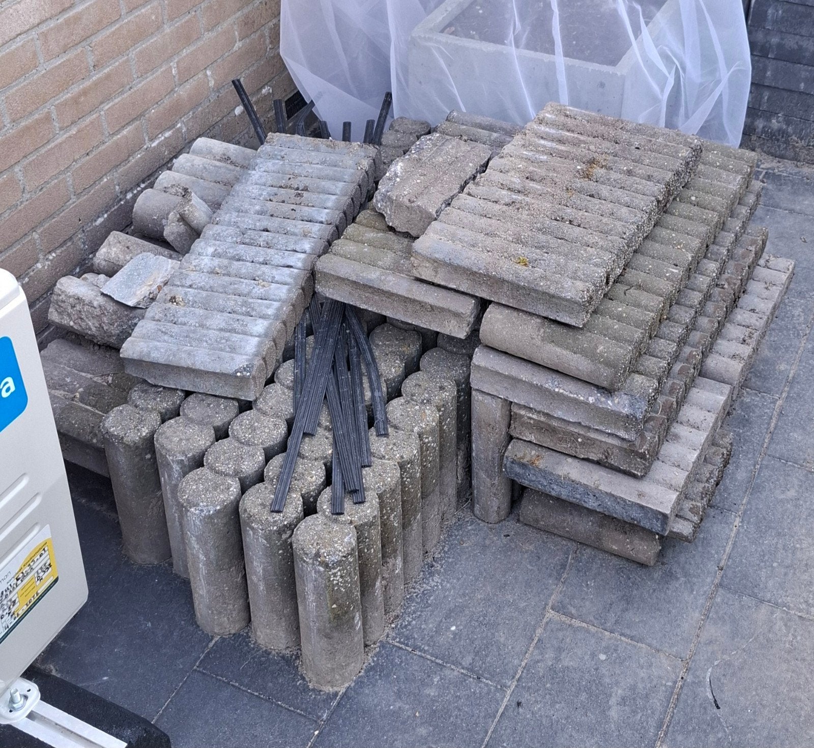 Gratis palissadebanden, Tuin en Terras, Bielzen en Borders, Ophalen, Overige materialen, Gebruikt, 25 tot 50 cm
