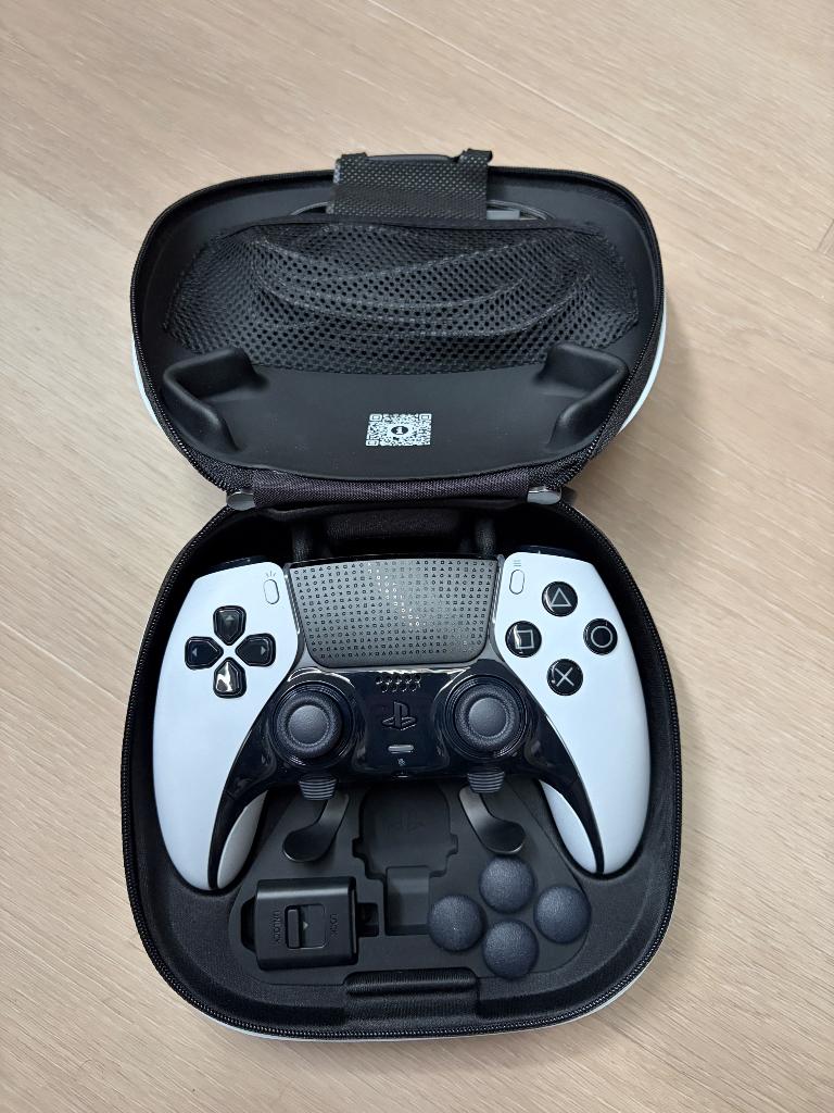 PS5 DualSense Edge Controller + Extra Stick Module, Ophalen of Verzenden, Zo goed als nieuw, Controller, PlayStation 5