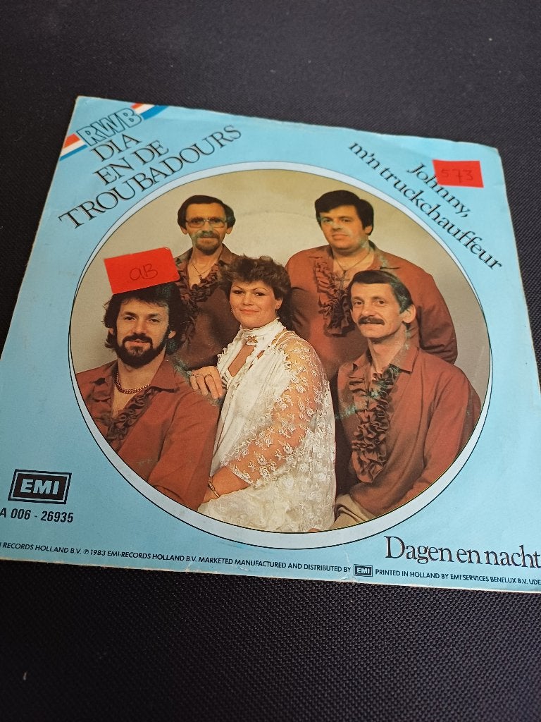 251 Dia en de Troubadours – Johnny mn truckchauffeur, 7 inch, Ophalen of Verzenden, Zo goed als nieuw, Overige typen