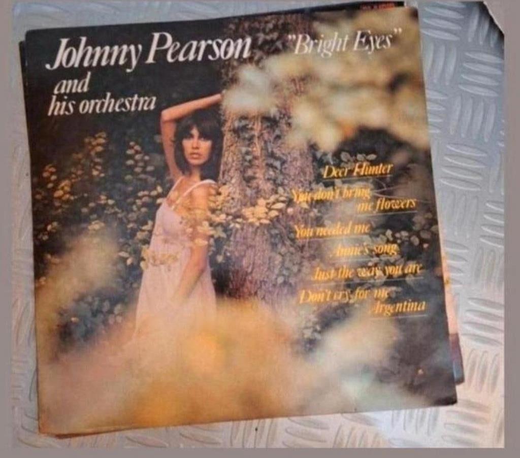 Johnny Pearson and his Orchestra - Bright Eyes LP, Ophalen of Verzenden, 1970 - 1979, Gebruikt, 12 inch