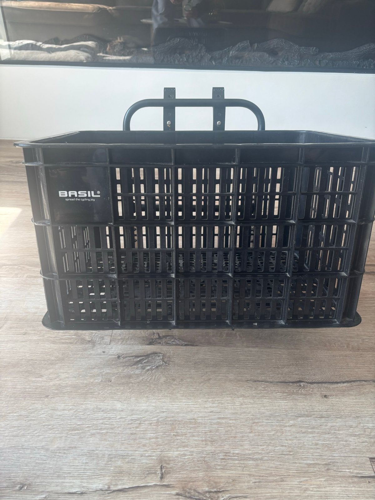 Zo goed als nieuwe Basil fietskrat met Steco beugel, Ophalen, Zo goed als nieuw, Overige typen