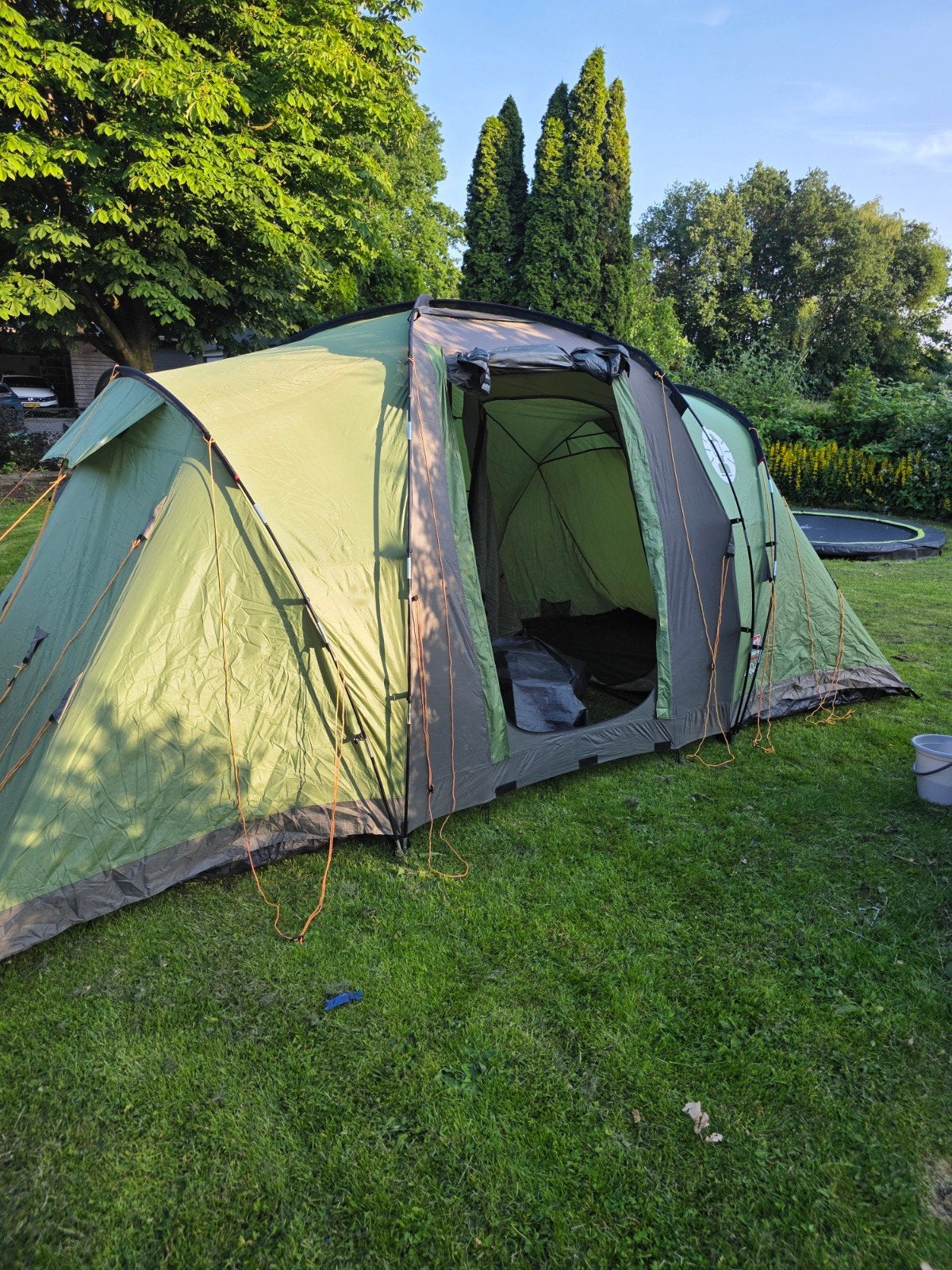 Coleman Bering 4 persoons tent met middenkuip en horren, Ophalen of Verzenden, Gebruikt, Tot en met 4
