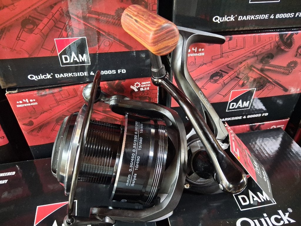 DAM Quick Darkside 4 8000S (Stalking) karpermolens..Nieuw!, Tinstraat, Molen, Nieuw, Ophalen of Verzenden