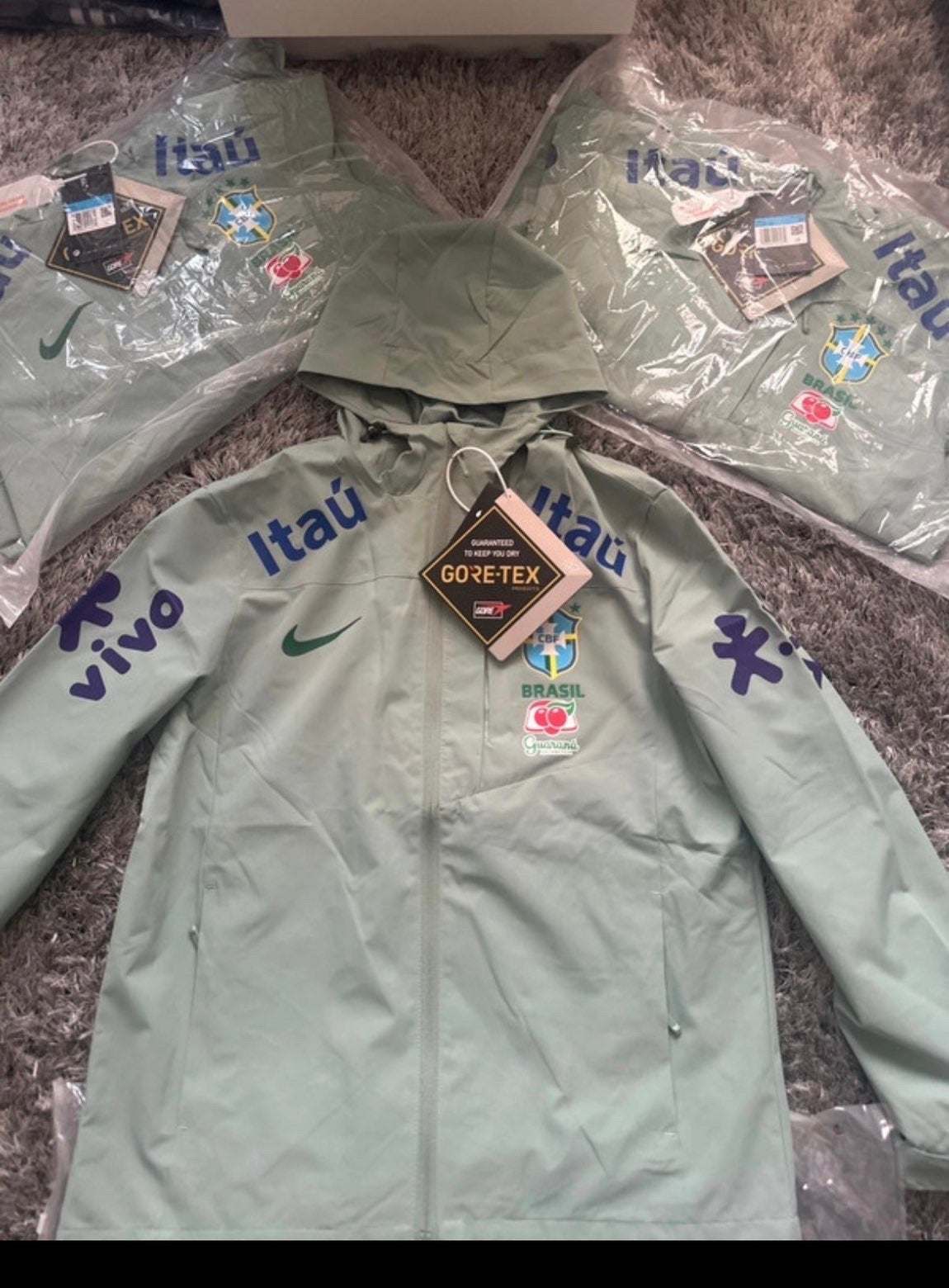 Nike Brazilië Gore-Tex Windbreaker, Ophalen of Verzenden, Nieuw, Maat 46 (S) of kleiner, Groen