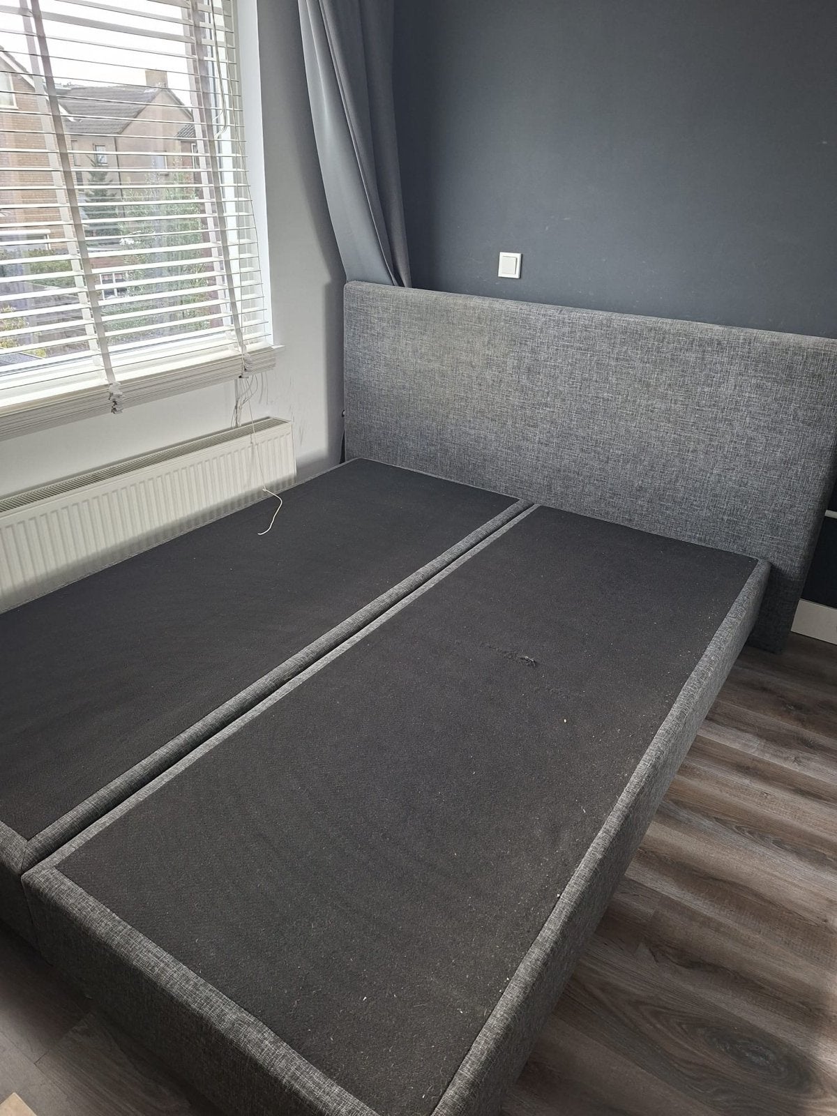 Gratis boxspring 160x200 cm) zonder matras, Gebruikt, Tweepersoons, Ophalen of Verzenden, 180 cm