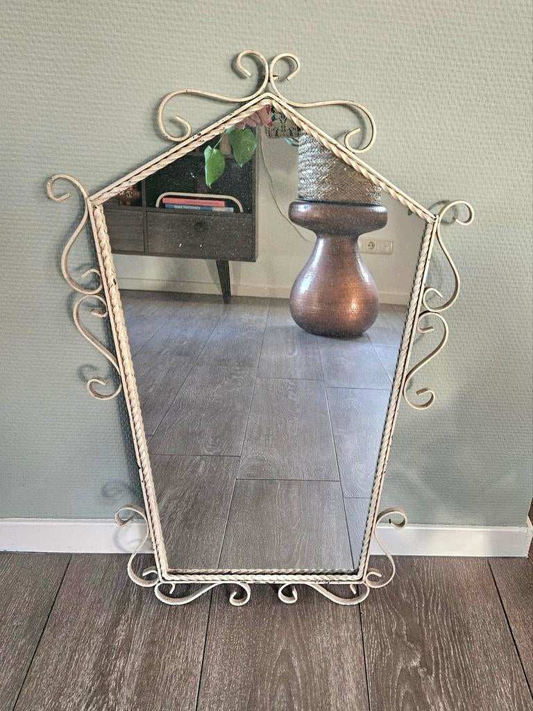 Brocante spiegel creme metaal, Huis en Inrichting, Woonaccessoires | Spiegels, Ophalen, Rechthoekig, Minder dan 50 cm, Minder dan 100 cm