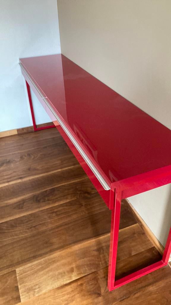 Ikea besta burs bureau / sitetabke rood hoogglans lak, Ophalen, Zo goed als nieuw