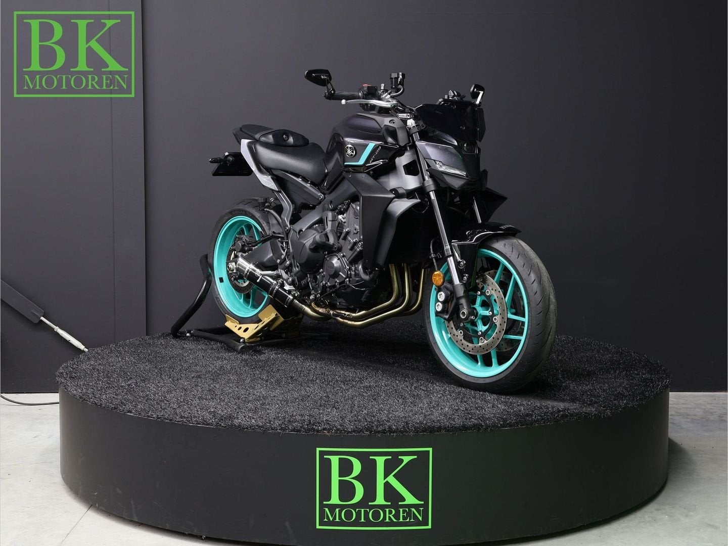 YAMAHA MT 09 Y-AMT | BK Performance Edition, 890 cc, Motorrijbewijs A, Bedrijf, Meer dan 35 kW
