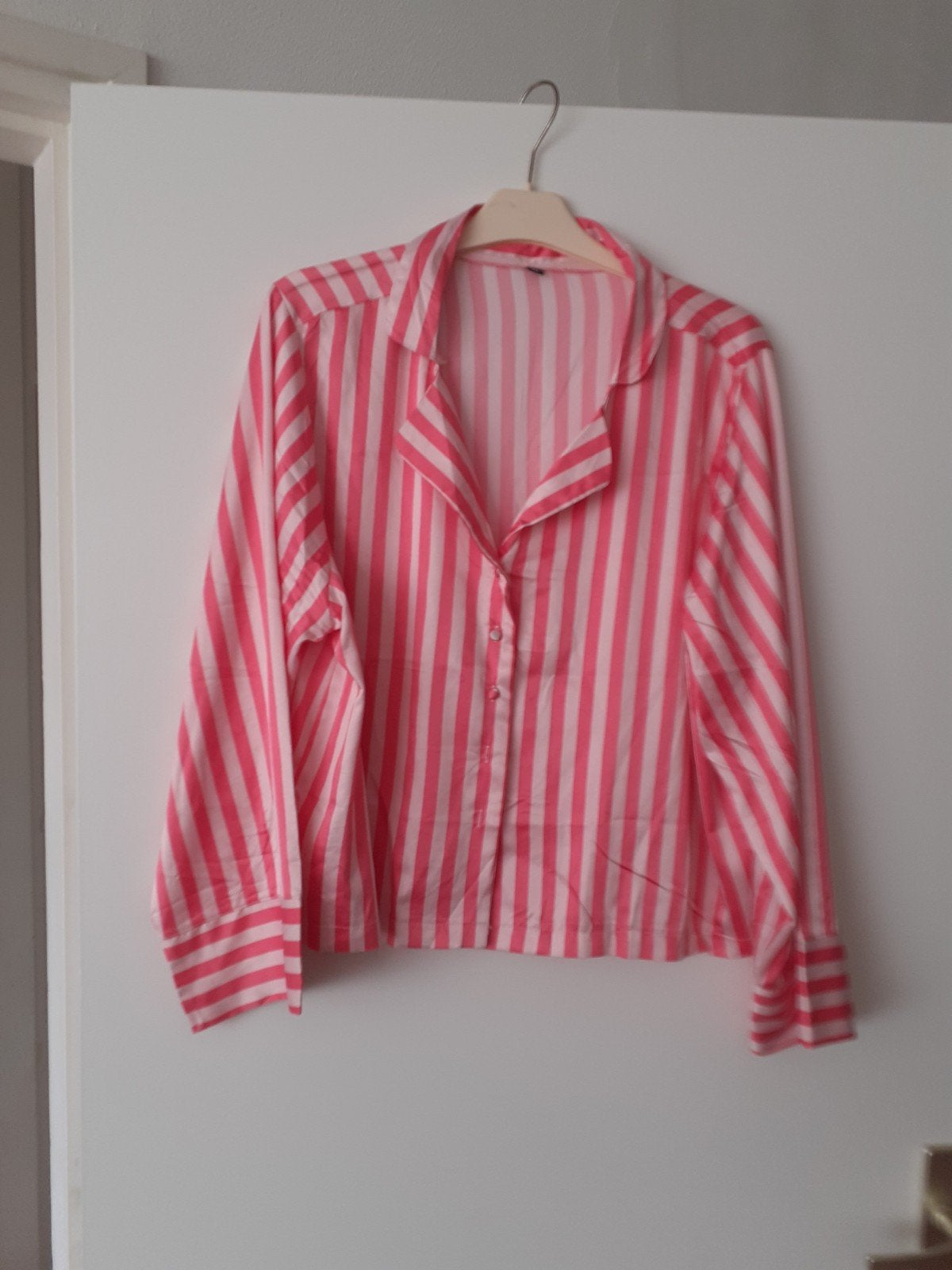 Gestreepte pyjama set roze/wit - XL, Onbekend, Ophalen of Verzenden, Zo goed als nieuw, Maat 46/48 (XL) of groter