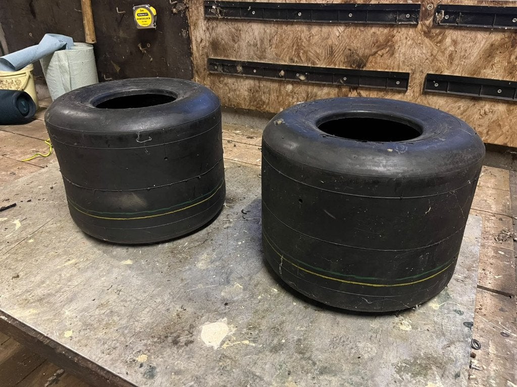 Kart achterbanden in nieuwstaat, Ophalen, Zo goed als nieuw, Kart