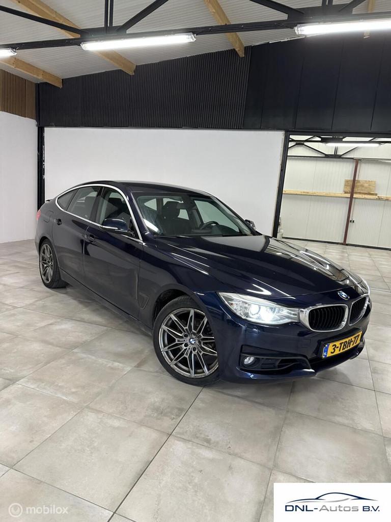 BMW 3-serie Gran Turismo 320i High Executive, Auto's, BMW, Automaat, Achterwielaandrijving, Gebruikt, Euro 6