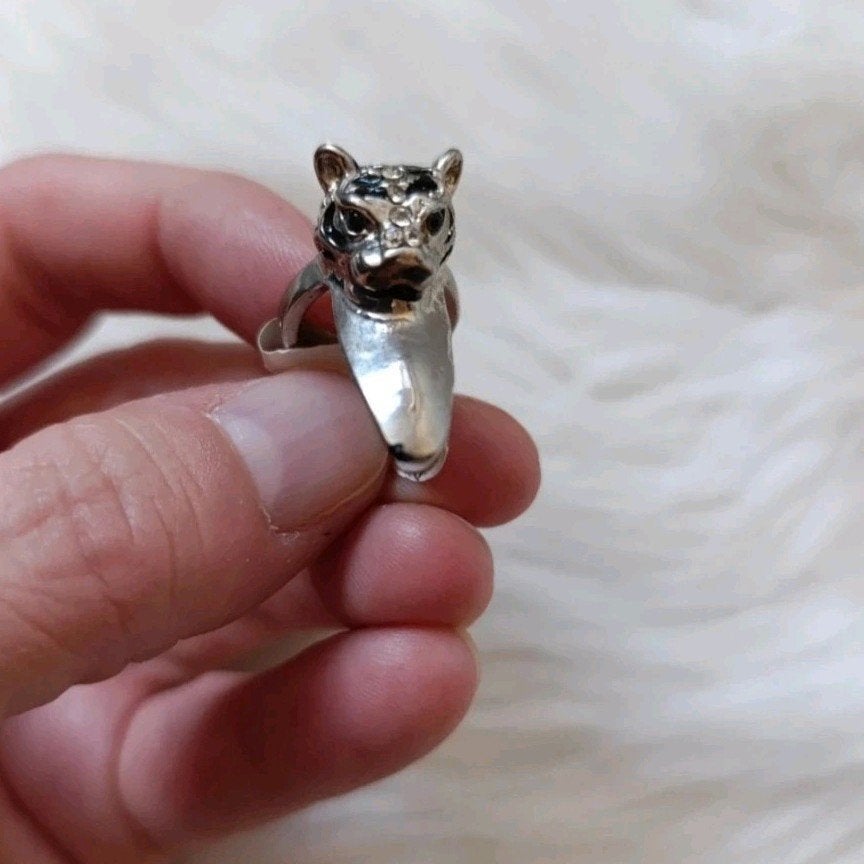 Nieuwe zilverkleurige pink Ring tijger, Maat 14, Sieraden, Tassen en Uiterlijk, Ringen, Overige materialen, Nieuw, Ophalen of Verzenden