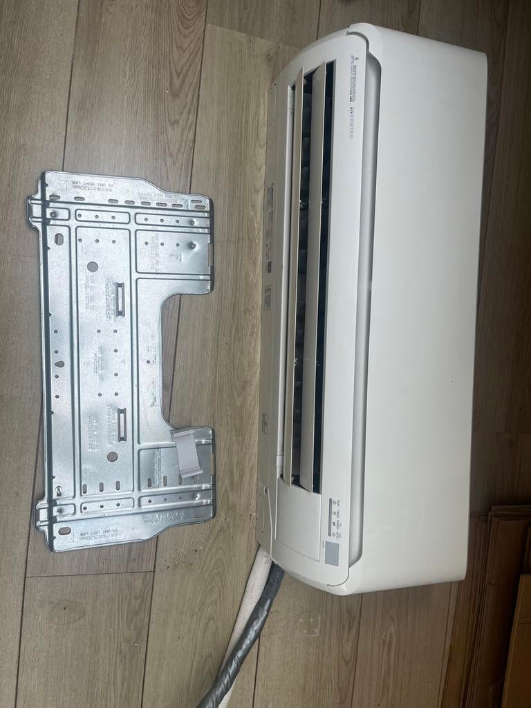 Airco binnen unit Mitsubishi heavy industries SRK20ZM-S, Ophalen, Koelen en Ontvochtigen, Timer, 3 snelheden of meer