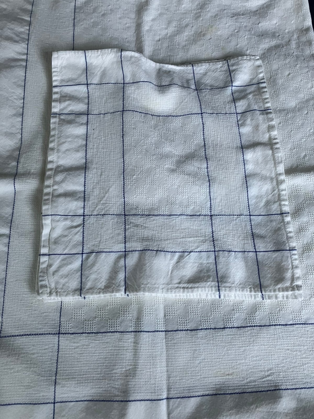 Vintage Tafelkleed met 6 servetten voor kruispunt/ borduren, Ophalen