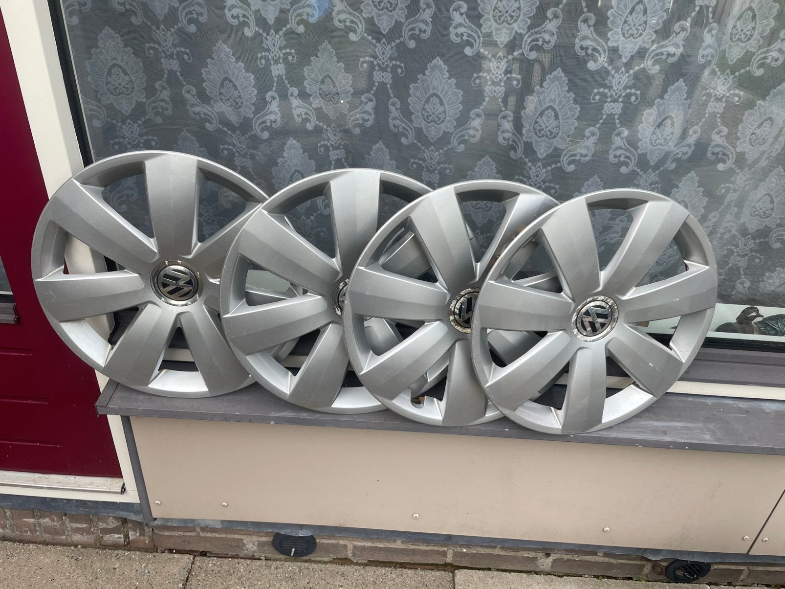 Originele Volkswagen wieldoppen 16, Ophalen of Verzenden, Zo goed als nieuw