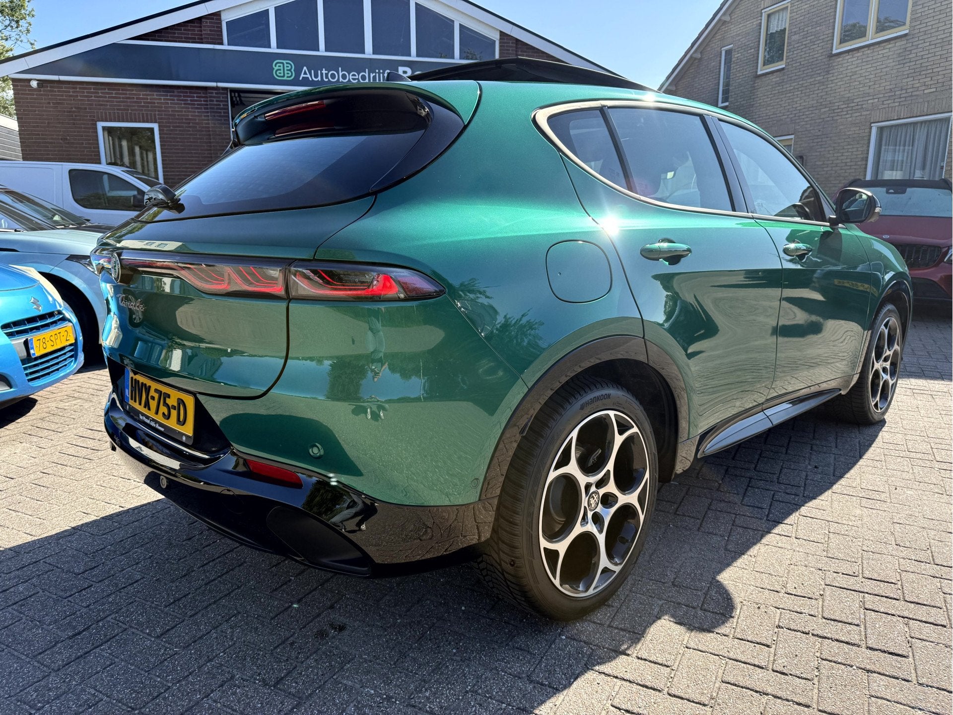 Alfa Romeo Tonale 1.5T Hybrid Edizione Business NLAuto, Pano, Stof, Gebruikt, 4 cilinders, 700 kg