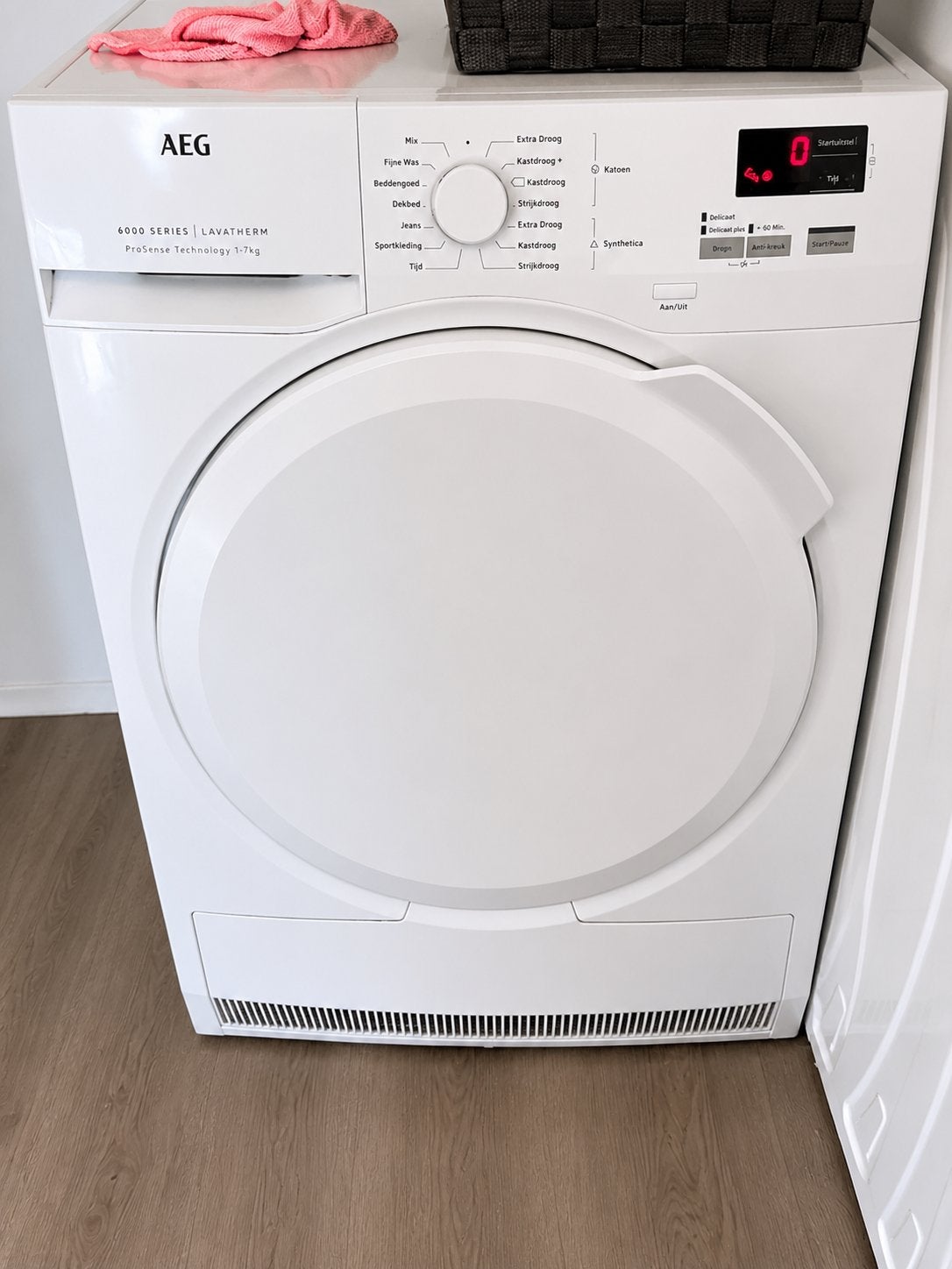 AEG Lavatherm 6000 Series ProSense 7kg Condensdroger, 6 tot 8 kg, Ophalen of Verzenden, Zo goed als nieuw, Voorlader