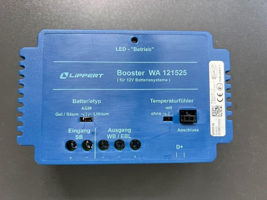 Lippert Booster WA121525 (2,5 jaar oud), Ophalen, Zo goed als nieuw